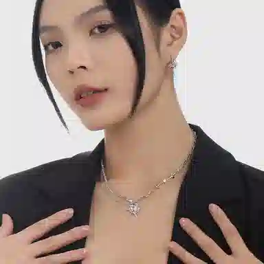 MISS XIA JWY