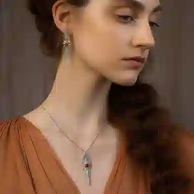 S925