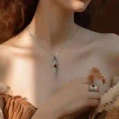 S925