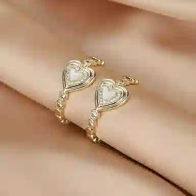 耳语 月光之吻系列巴黎浪漫爱心 合金 耳环 女