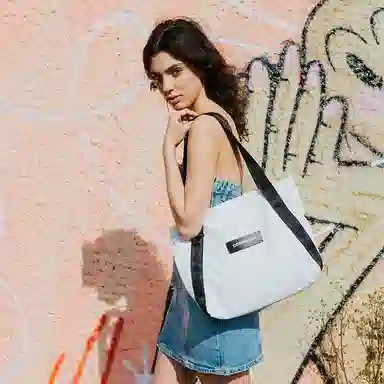 COMMENCE EQUAL Tote PU