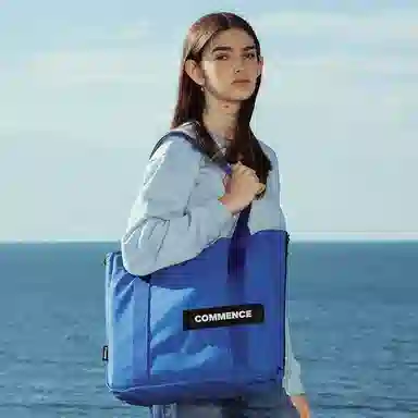 COMMENCE Peer Tote