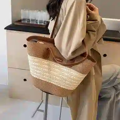 CinvaiKrose Tote