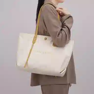 CinvaiKrose Tote
