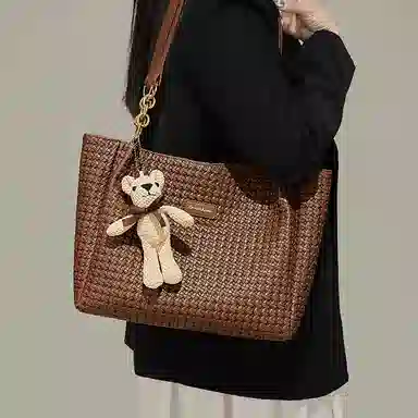 CinvaiKrose PVC Tote