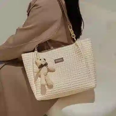 CinvaiKrose PVC Tote