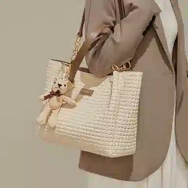 CinvaiKrose PVC Tote