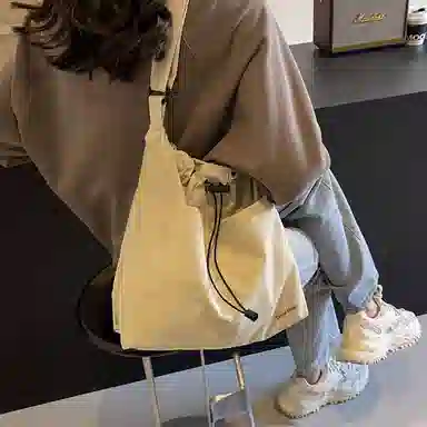 CinvaiKrose Tote