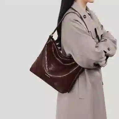 CinvaiKrose Tote