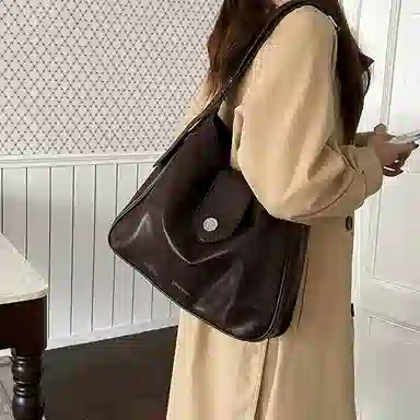 CinvaiKrose Tote