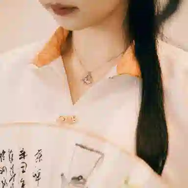 S925