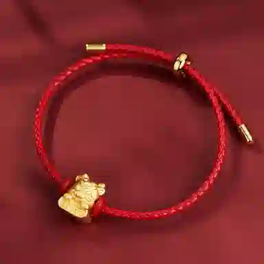 999