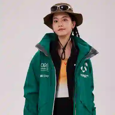 熊猫  户外多场景三防护印花藏帽抓绒内胆三合一  防水防雨防风冲锋衣 男女同款