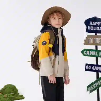 熊猫 山系户外卡通拼色连帽拉链舒适百搭 三防防风防水耐磨童装长袖冲锋衣中小童