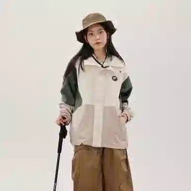 熊猫  拼接撞色休闲舒适连帽  防水防风耐磨冲锋衣 男女同款