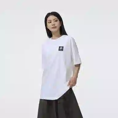 logo T