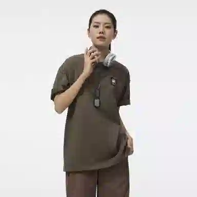 logo T