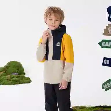 熊猫 山系户外卡通拼色连帽拉链舒适百搭 三防防风防水耐磨童装长袖冲锋衣中小童