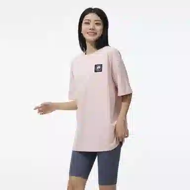 logo T