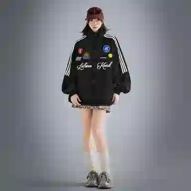 LA'T.WEEKEND UPF50+Logo