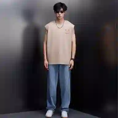 LA'T.WEEKEND Devil Smile Sleeveless Vest