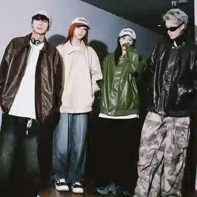 LA'T.WEEKEND cleanfitPU