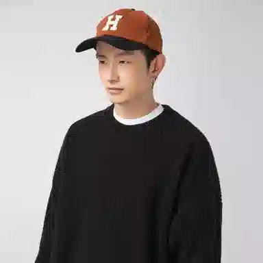 LA'T.WEEKEND Sweater