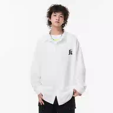 LA'T.WEEKEND Logocleanfit