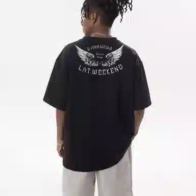 LA'T.WEEKEND T
