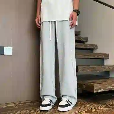 300 LA'T.WEEKEND cleanfitLogo