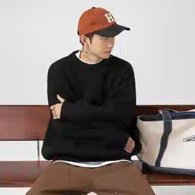 LA'T.WEEKEND Sweater