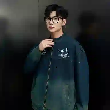 LA'T.WEEKEND Denim Jacket