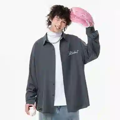 LA'T.WEEKEND Logocleanfit