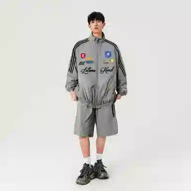 LA'T.WEEKEND UPF50+Logo