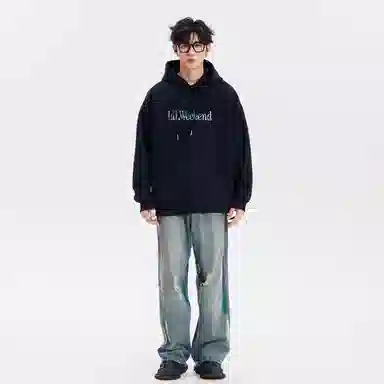 LA'T.WEEKEND 420gLogo