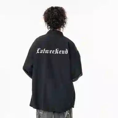 LA'T.WEEKEND Logocleanfit