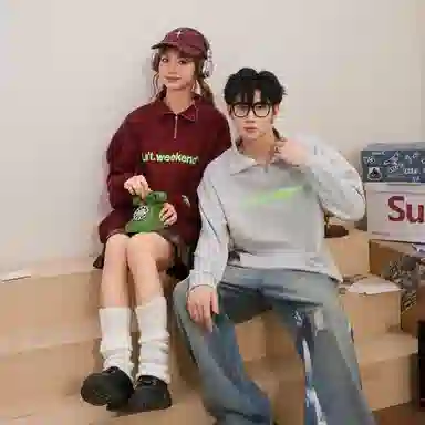 LA'T.WEEKEND Logo320g