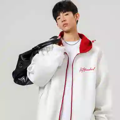 LA'T.WEEKEND 360gCleanfitLogo