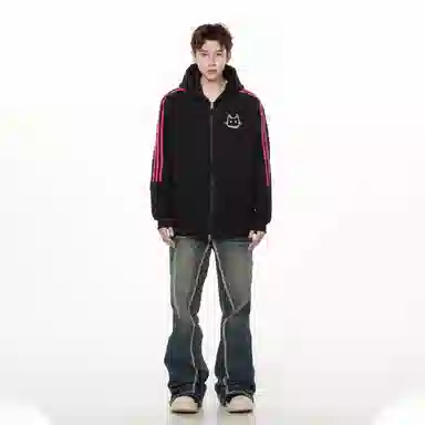 LA'T.WEEKEND 360G Logo