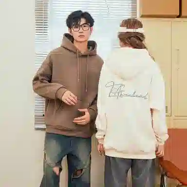 LA'T.WEEKEND clean fit Logo