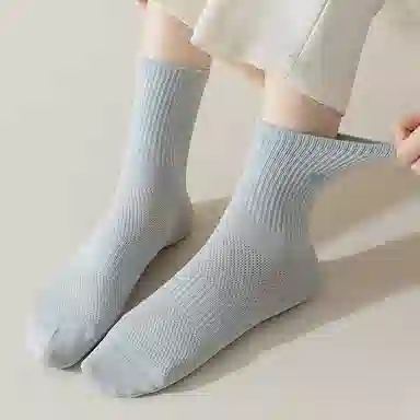 二三二三 网眼透气爱心纯色舒适柔软防臭小腿袜高弹防滑百搭运动袜保暖日常通勤跑步爬山健身中筒袜 女款