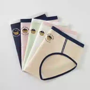 二三二三 美式摩登小熊速干吸湿裸感三角裤学院风高弹防夹臀亲肤短裤撞色字母卡通可爱甜美少女内裤 女款 组合装