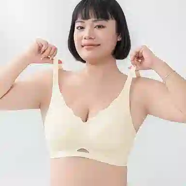 二三二三 聚拢无痕透气防下垂调整型文胸 女款 黑色