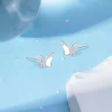 999