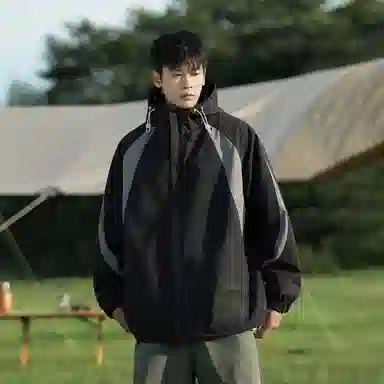 VniVerseVClub Jacket Black