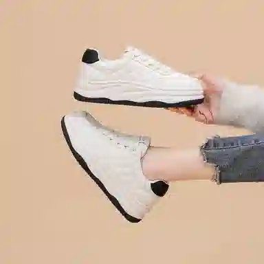 DAPHNE PU