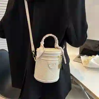 PU