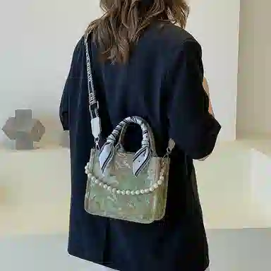 Tote