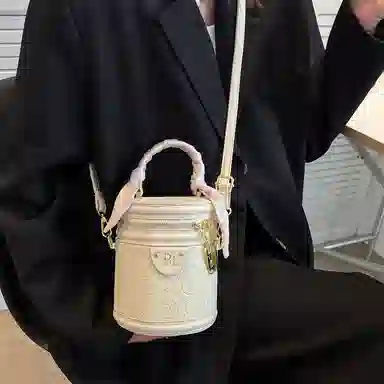 PU