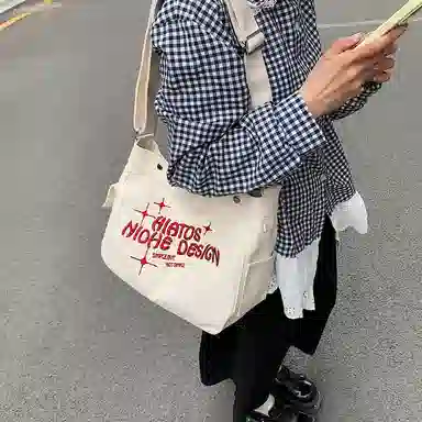轩玺 日系慵懒风大学生上课百搭通勤 帆布 单肩斜挎包 女款 黑色/白色